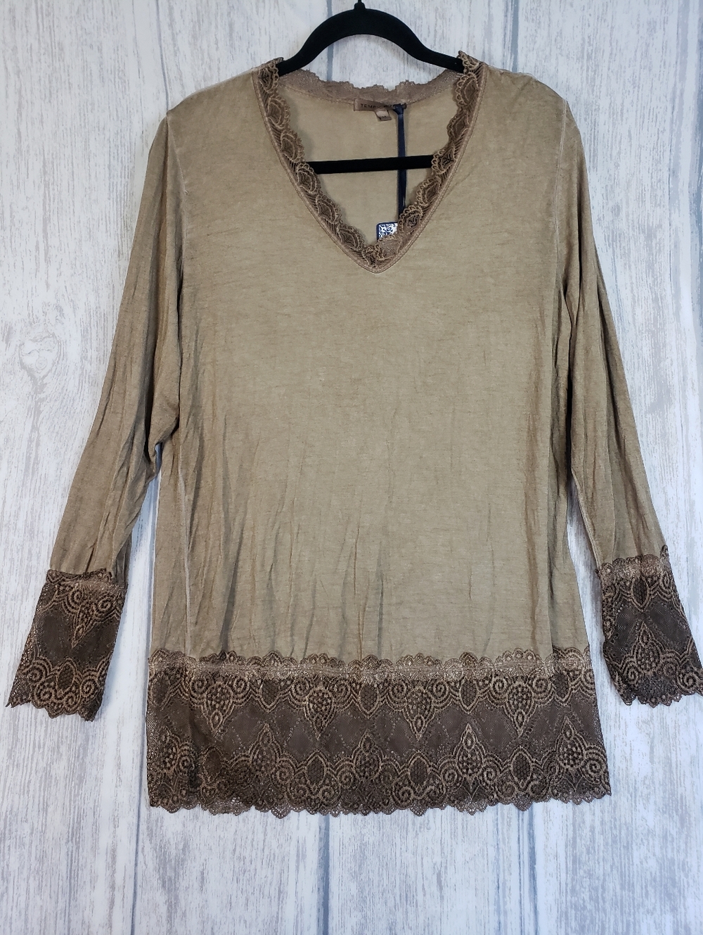Tempo Paris New Women's Lace Trim V-Neck Taupe Top - Victorian Renfaire - Medium
